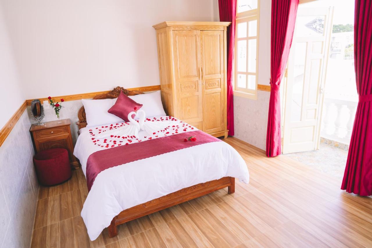 Ana Hotel Da Lat Kültér fotó